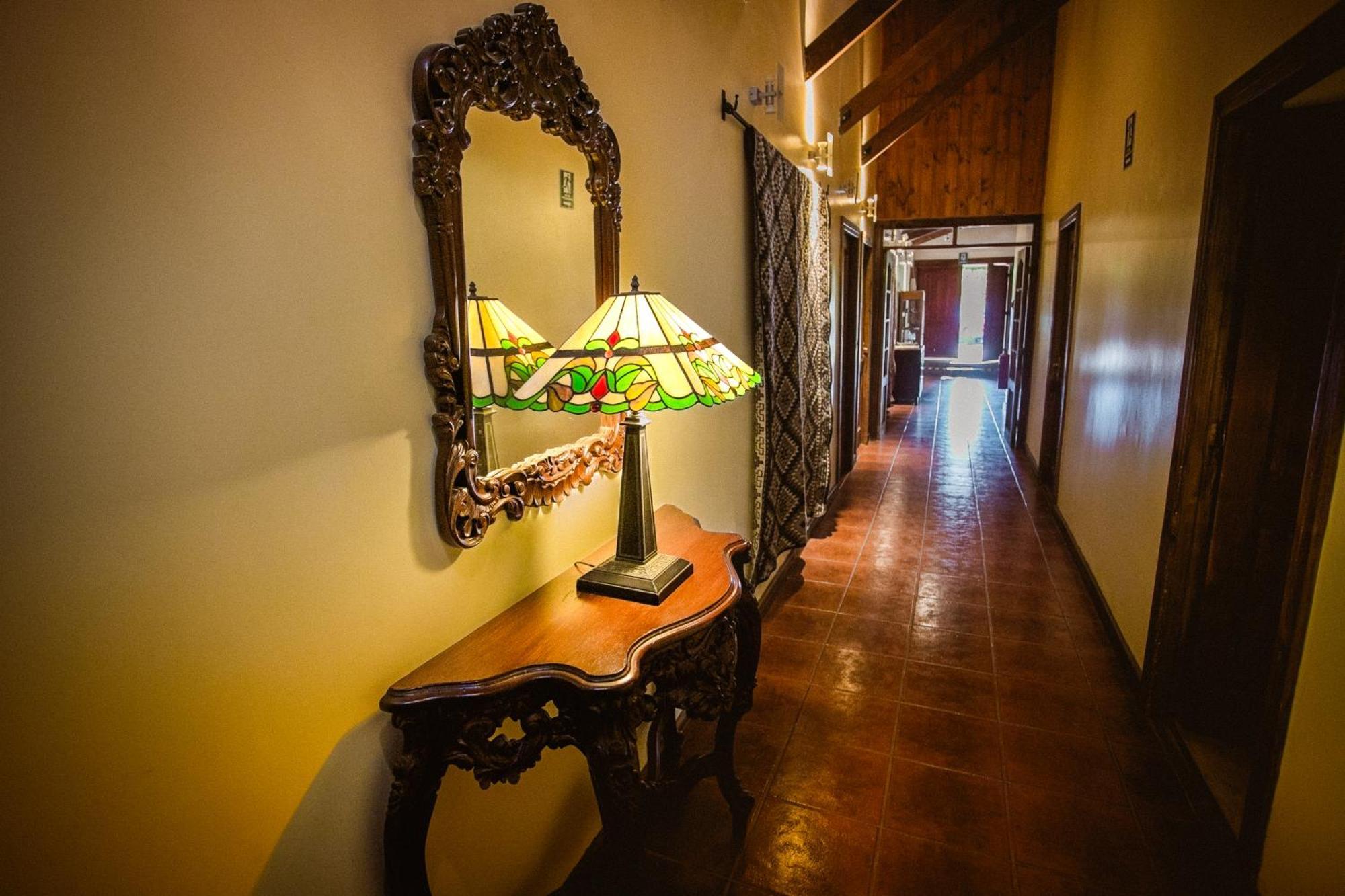 Hotel Hoja De Parra Santa Cruz Extérieur photo