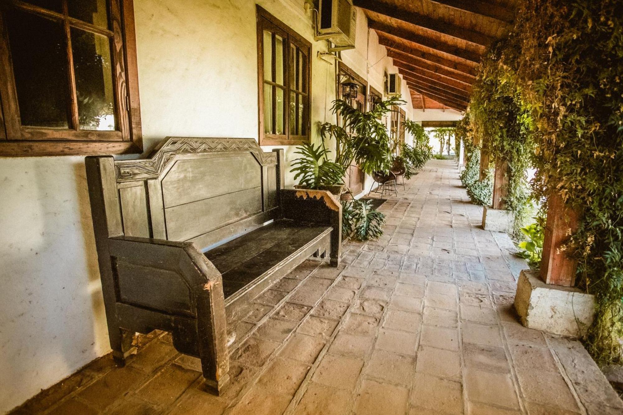 Hotel Hoja De Parra Santa Cruz Extérieur photo